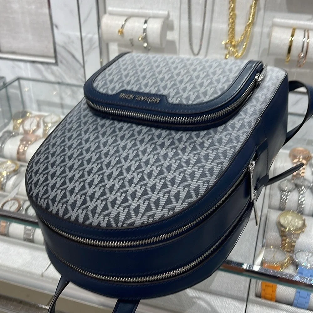 MICHAEL KORS Jaycee Medium Ombré Signature Logo Zip Pocket Backpack Navy NWT